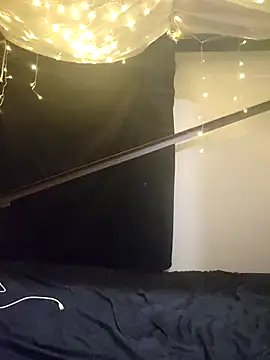 VeiledMuse online show from 18, 11, 2025