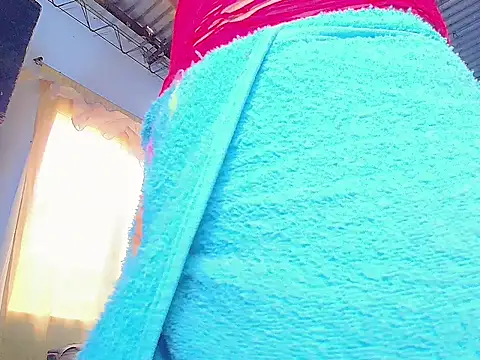 Snapshot of Anthonella_valentina chatting on 2, 4, 2026 Anthonella valentina online show from 2, 4, 2026