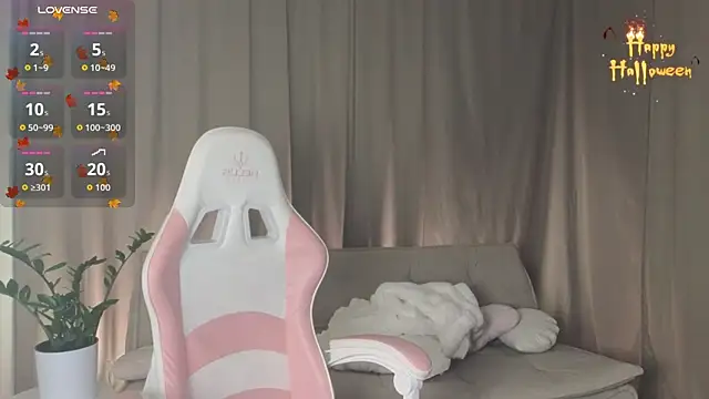 Snapshot of AlexsisFaee chatting on 26, 10, 2025 AlexsisFaee online show from 26, 10, 2025