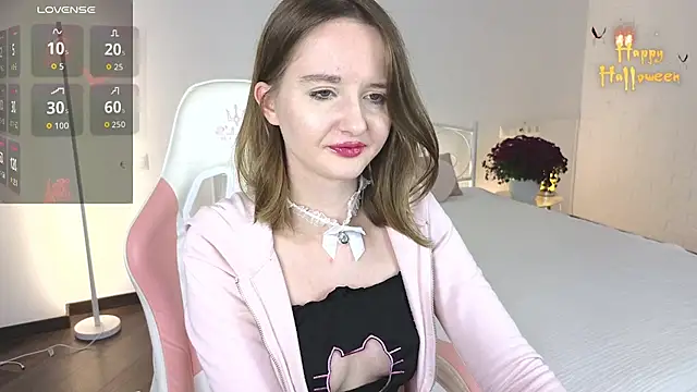 Snapshot of AlexsisFaee chatting on 2, 11, 2025 AlexsisFaee online show from 2, 11, 2025