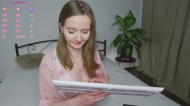 Snapshot of AlexsisFaee chatting on 16, 6, 2026 AlexsisFaee online show from 16, 6, 2026