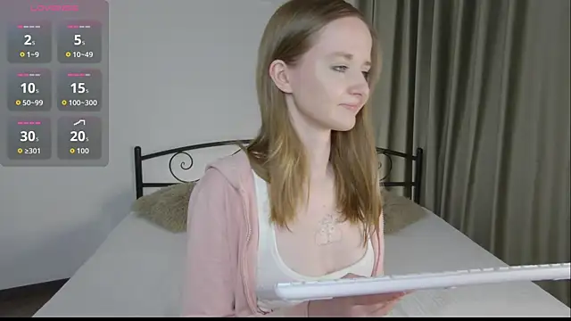 Snapshot of AlexsisFaee chatting on 15, 7, 2026 AlexsisFaee online show from 15, 7, 2026