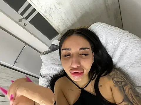 BlueEyes BB online show from 15, 4, 2026