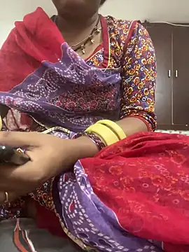 Snapshot of Sakhi-Queen01 chatting on 3, 7, 2026 Sakhi-Queen01 online show from 3, 7, 2026