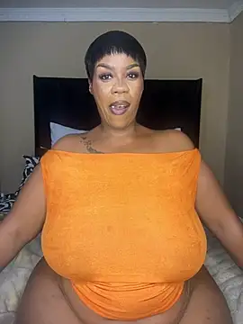 THICKBUNNYCHICKxxx online show from 9, 1, 2026