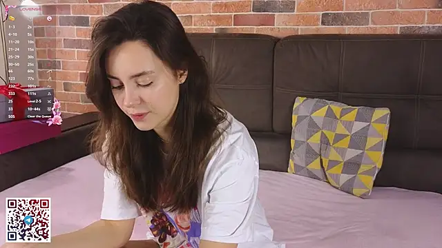 JasminDoroti online show from 17, 9, 2025