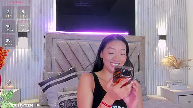 Snapshot of Sussyrosse_ chatting on 1, 4, 2026 Sussyrosse online show from 1, 4, 2026