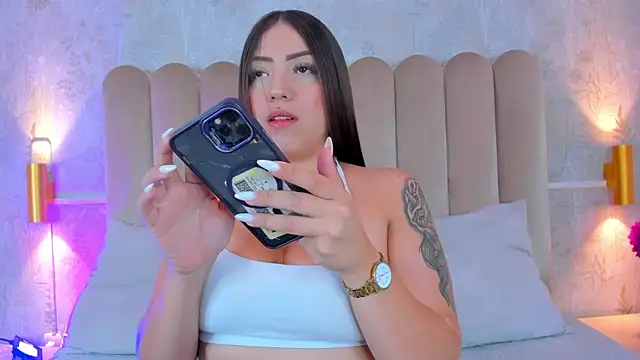 AliciaJerez1 online show from 17, 12, 2025