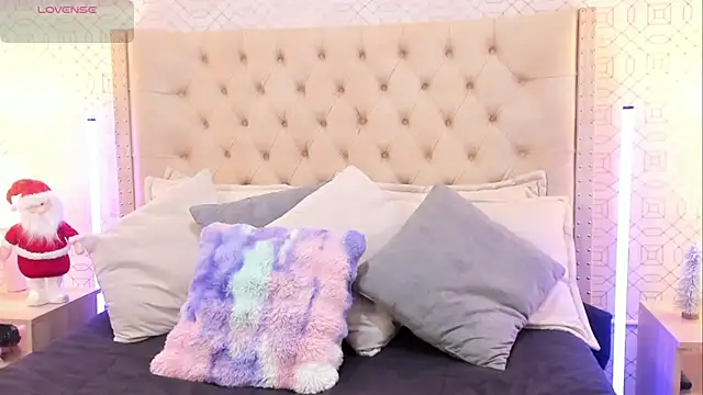 Snapshot of SuccubusDolly chatting on 19, 11, 2025 SuccubusDolly online show from 19, 11, 2025