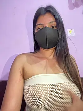 Snapshot of _01ruhi chatting on 15, 10, 2025  01ruhi online show from 15, 10, 2025