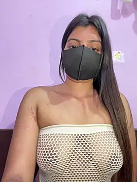 Snapshot of _01ruhi chatting on 18, 10, 2025  01ruhi online show from 18, 10, 2025