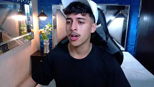 Snapshot of Alan_Del_Reyx chatting on 24, 2, 2026 Alan Del Reyx online show from 24, 2, 2026