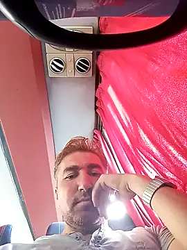 Snapshot of mert0359 chatting on 11, 9, 2025 mert0359 online show from 11, 9, 2025