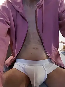 Snapshot of GayFun_bln chatting on 25, 4, 2026 GayFun bln online show from 25, 4, 2026