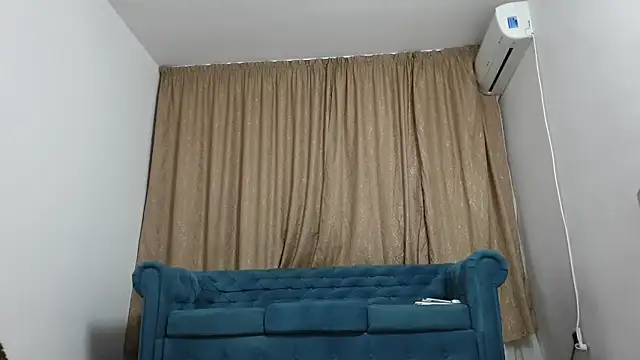 Snapshot of BLOND_GOD chatting on 8, 3, 2026 BLOND GOD online show from 8, 3, 2026