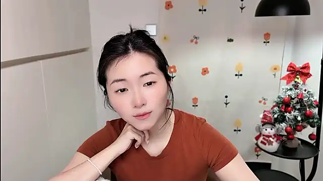 Rosalind xixi online show from 9, 3, 2026