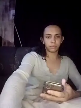 Snapshot of LunaMell chatting on 7, 10, 2025 LunaMell online show from 7, 10, 2025