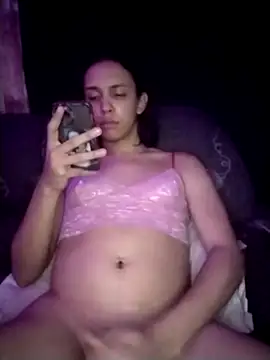 Snapshot of LunaMell chatting on 15, 10, 2025 LunaMell online show from 15, 10, 2025