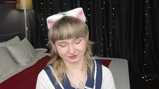 Snapshot of Tori_Cutie chatting on 20, 3, 2026 Tori Cutie online show from 20, 3, 2026