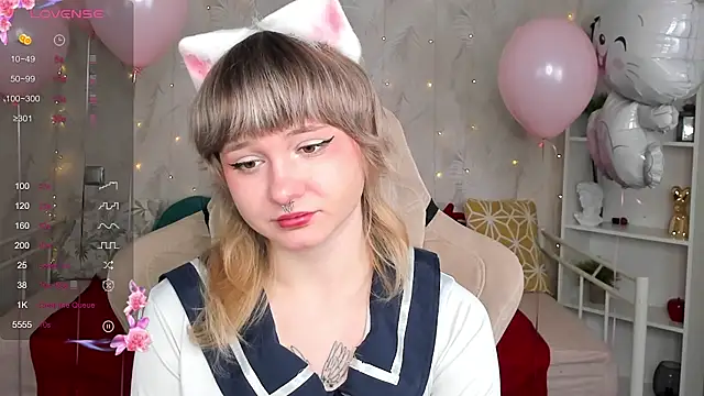 Snapshot of Tori_Cutie chatting on 29, 3, 2026 Tori Cutie online show from 29, 3, 2026