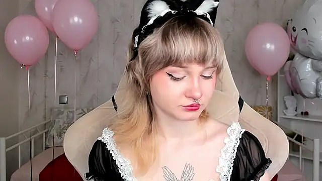 Snapshot of Tori_Cutie chatting on 1, 4, 2026 Tori Cutie online show from 1, 4, 2026