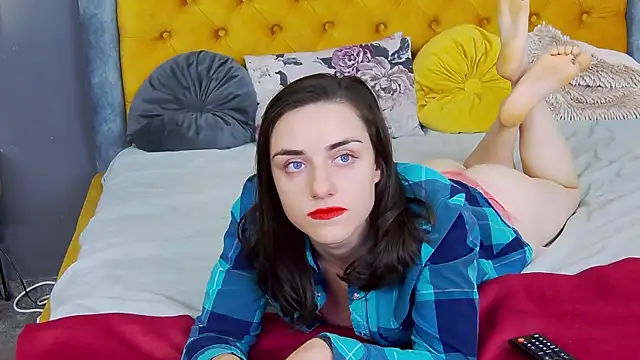 Snapshot of Jessica_White_ chatting on 1, 10, 2025 Jessica White online show from 1, 10, 2025