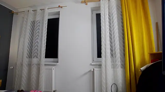 Snapshot of Jessica_White_ chatting on 12, 11, 2025 Jessica White online show from 12, 11, 2025