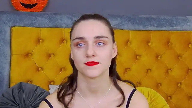 Snapshot of Jessica_White_ chatting on 14, 11, 2025 Jessica White online show from 14, 11, 2025