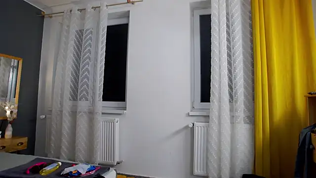 Snapshot of Jessica_White_ chatting on 26, 11, 2025 Jessica White online show from 26, 11, 2025