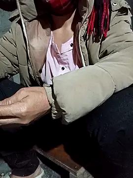 Snapshot of TinTin321 chatting on 2, 2, 2026 TinTin321 online show from 2, 2, 2026