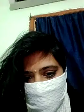 Snapshot of indumathi123 chatting on 19, 3, 2026 indumathi123 online show from 19, 3, 2026
