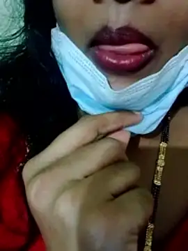 Snapshot of indumathi123 chatting on 27, 3, 2026 indumathi123 online show from 27, 3, 2026
