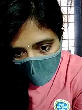 Snapshot of indumathi123 chatting on 7, 4, 2026 indumathi123 online show from 7, 4, 2026