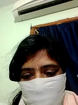 Snapshot of indumathi123 chatting on 10, 4, 2026 indumathi123 online show from 10, 4, 2026
