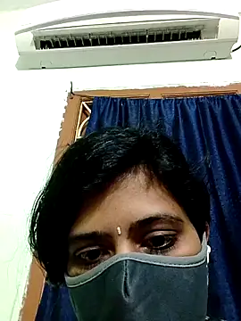 Snapshot of indumathi123 chatting on 14, 4, 2026 indumathi123 online show from 14, 4, 2026