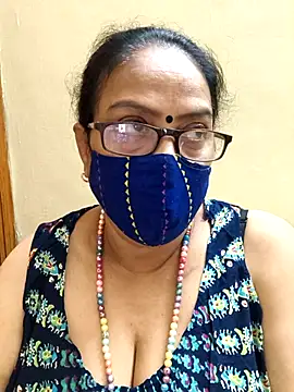 Snapshot of heera-rani chatting on 10, 11, 2025 heera-rani online show from 10, 11, 2025