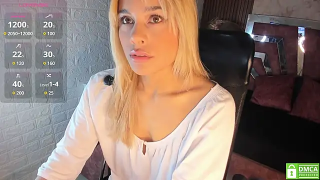 Snapshot of hot_cupid01 chatting on 14, 4, 2026 hot cupid01 online show from 14, 4, 2026