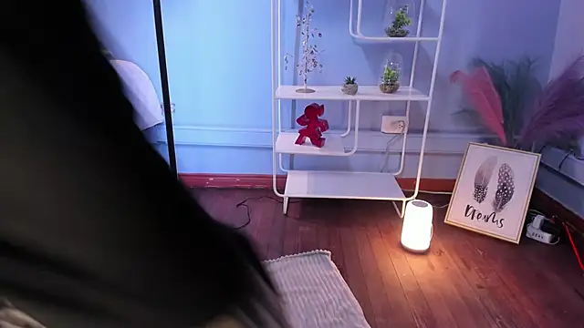 Hannahpage online show from 5, 2, 2026