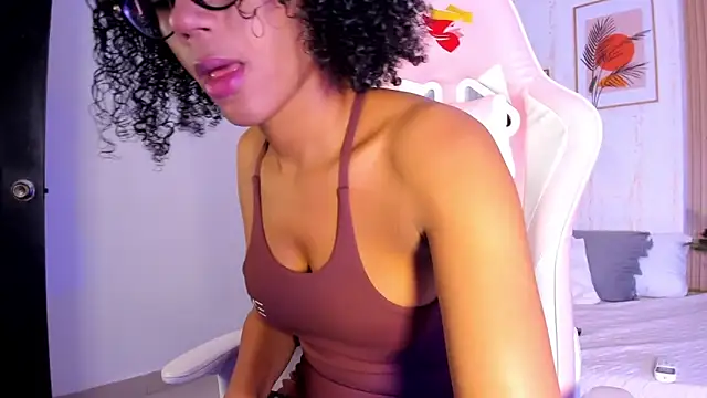 Ayleen Dunkan online show from 31, 10, 2025