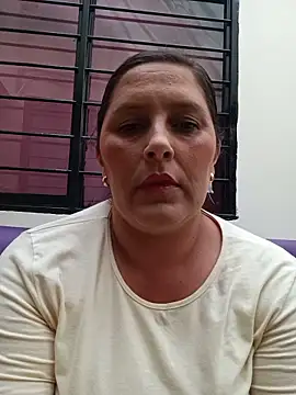 Snapshot of KikaDuque chatting on 21, 5, 2026 KikaDuque online show from 21, 5, 2026