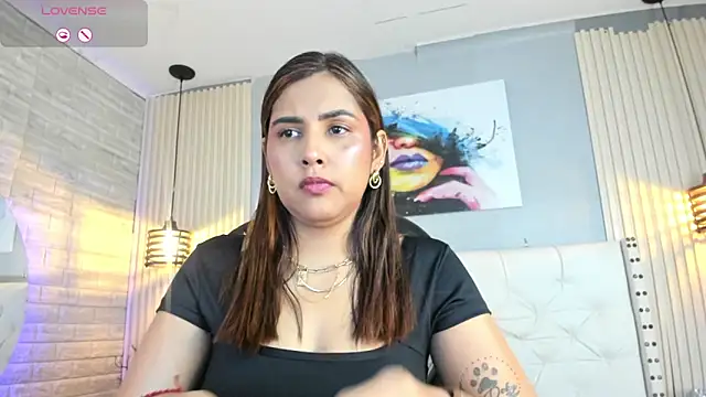 Snapshot of scarletbaker_ chatting on 13, 3, 2026 scarletbaker online show from 13, 3, 2026