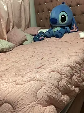 Rachellcooperrr online show from 18, 1, 2026