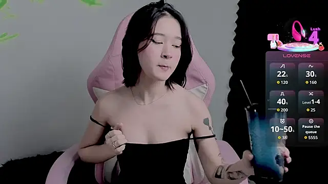 LilithCary online show from 2, 10, 2025