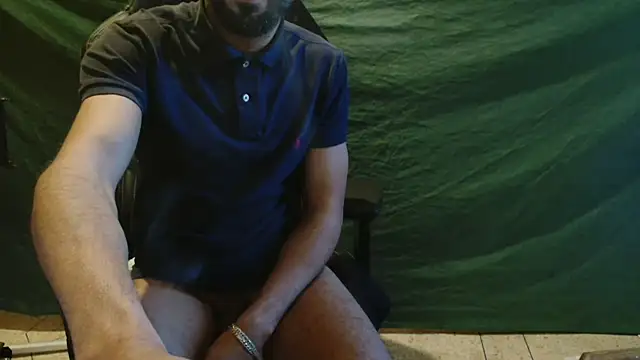 Snapshot of JUSTFORRICH chatting on 11, 4, 2026 JUSTFORRICH online show from 11, 4, 2026