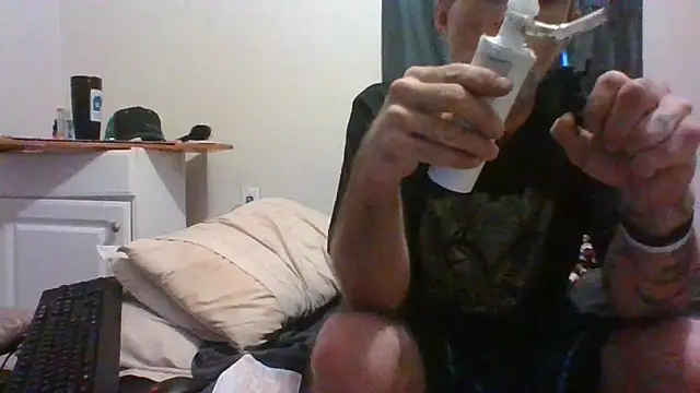 Snapshot of jarjar83 chatting on 15, 11, 2025 jarjar83 online show from 15, 11, 2025