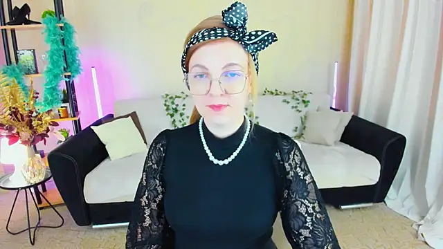 YourUniverser online show from 25, 11, 2025