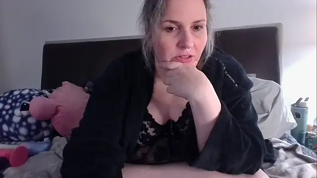 Snapshot of EdenArcadia chatting on 23, 4, 2026 EdenArcadia online show from 23, 4, 2026