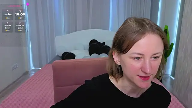 LuluChiiii online show from 11, 11, 2025