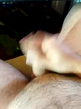 Snapshot of chrisdic27 chatting on 17, 2, 2026 chrisdic27 online show from 17, 2, 2026