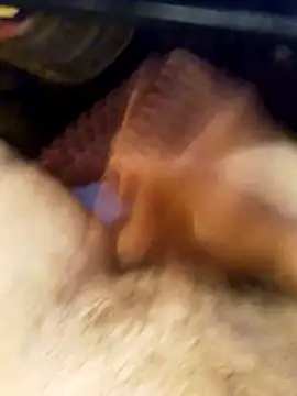 Snapshot of chrisdic27 chatting on 6, 4, 2026 chrisdic27 online show from 6, 4, 2026